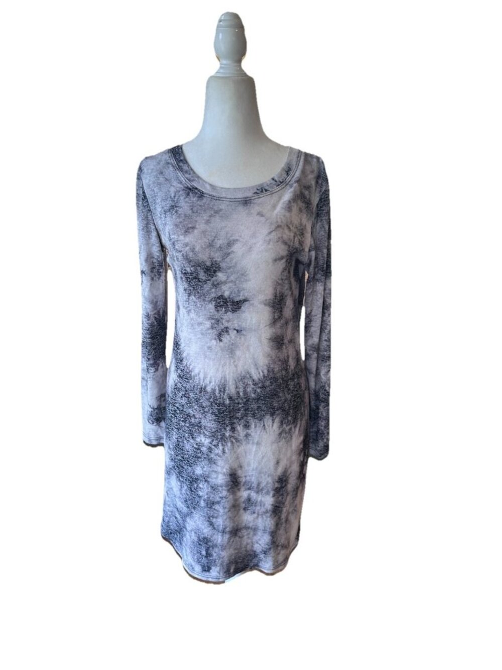 Tash & Sophie Black And White Tie-Dye Long-Sleeve T Shirt Dress Small